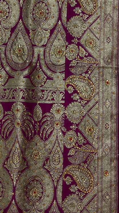 Faishana Presents Purple Stone Work Golden Zari Zig-Zag Stripe Booti Jaal with Floral Heavy Pallu Zari Border with Purple Blouse Banarasi Saree