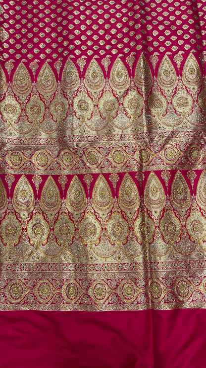 Faishana Presents Pink Stone Work Golden Zari Booti with Floral Heavy Pallu Zari Border and Pink Blouse Banarasi Saree