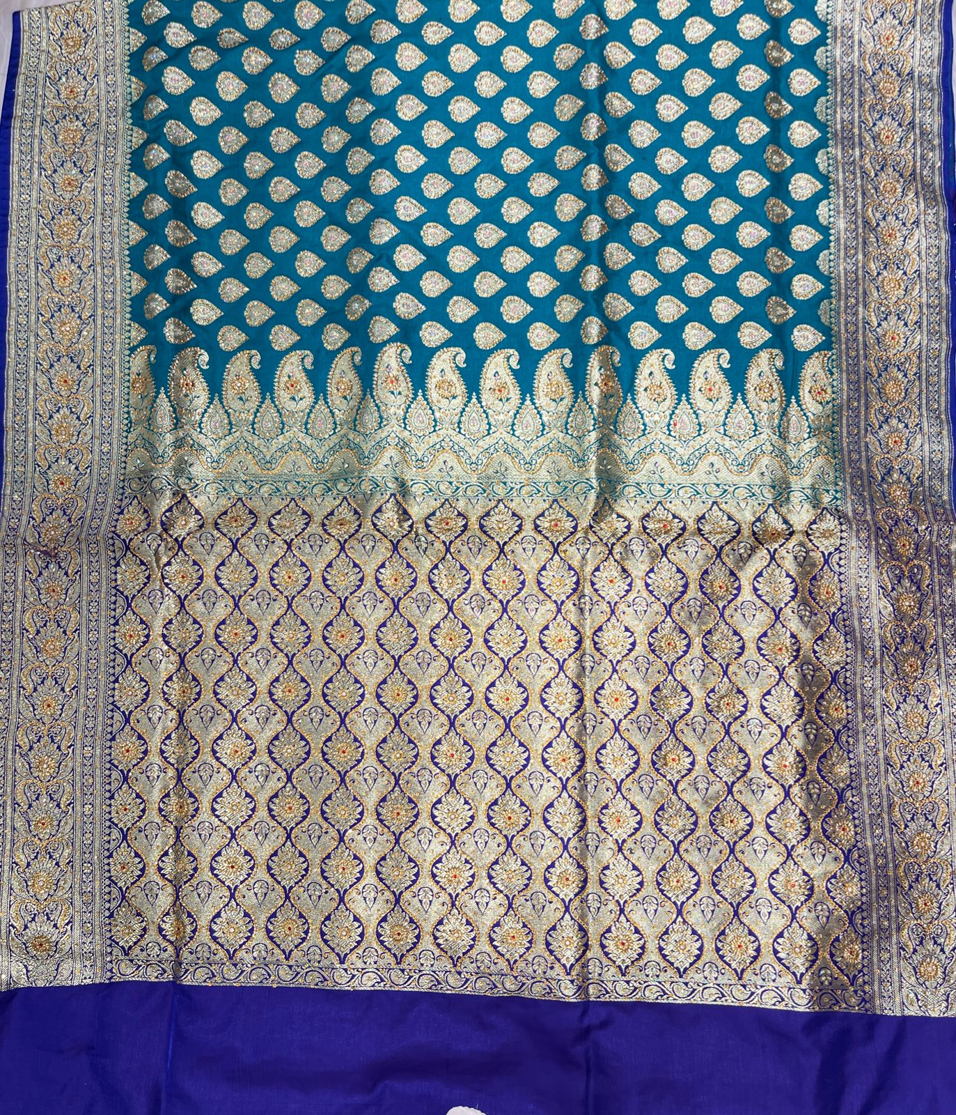 Faishana Presents Green Stone Work Golden Zari Boota with Contrast Blue Pallu Zari Border and Blue Blouse Banarasi Saree