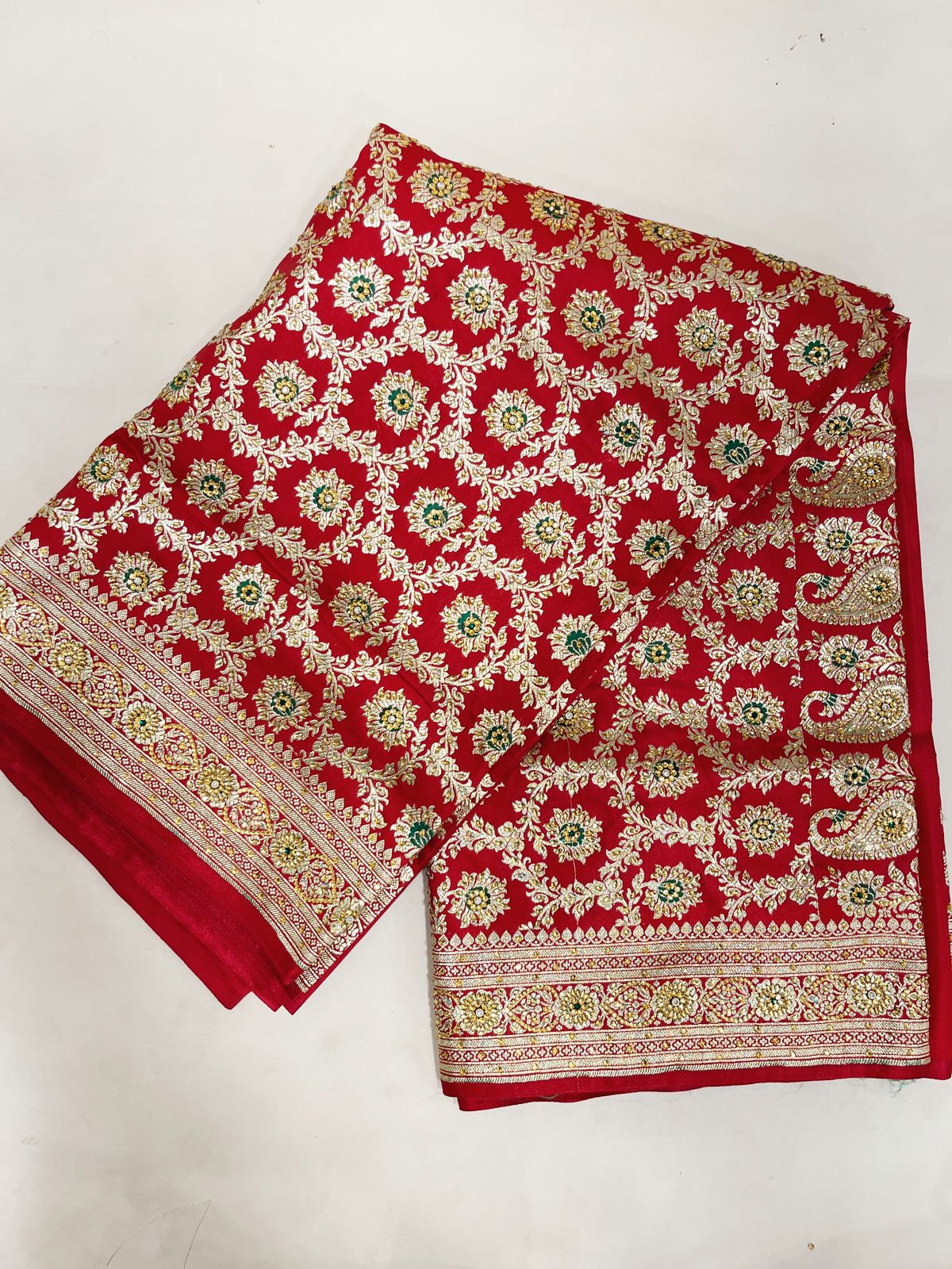 Faishana Presents Red Stone Work Golden Zari Mina Floral Booti Jaal with Paisley Mina Pallu Zari Border and Red Blouse Banarasi Saree