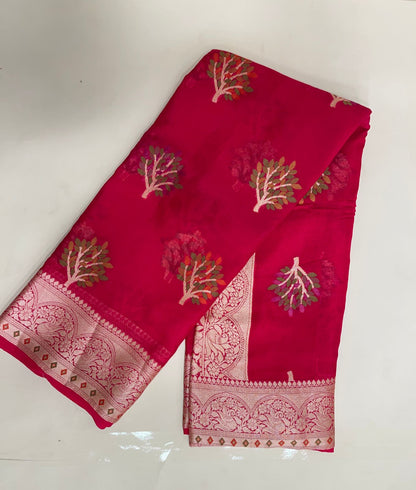 Faishana Pure Handloom Pink Chiffon Resham Floral Mina Zari Booti with Banarasi Zari Border and Pink Blouse&nbsp;