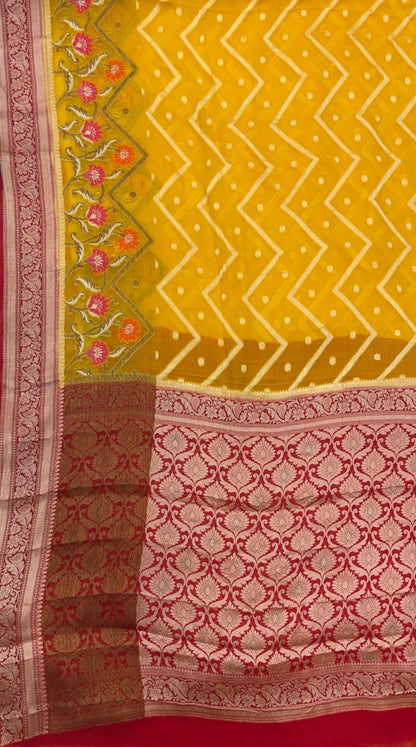 Faishana Pure Handloom Yellow Chiffon Stripe Zari Zig-Zag Booti Skirt Paithani Border with Contrast Red Floral Zari Border and Red Blouse&nbsp;