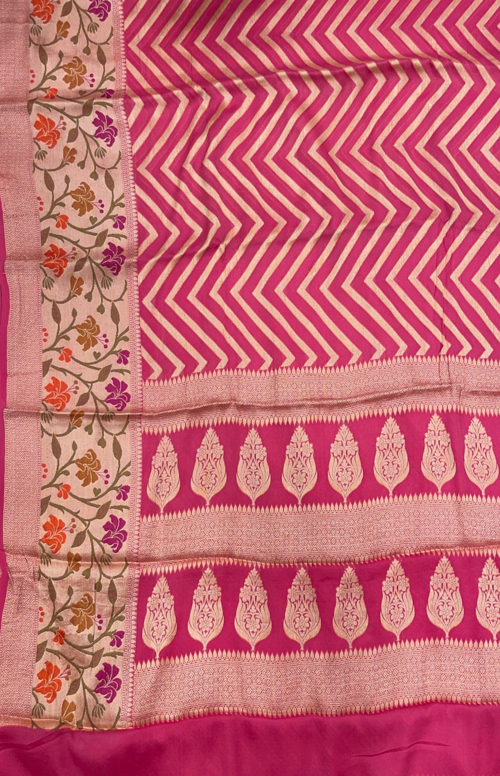 Faishana Pure Handloom Pink Chiffon Resham Zari Zig-Zag with Tilfi Mina Jaal Skirt Zari Border with Pink Blouse&nbsp;