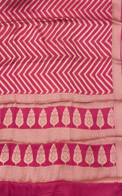 Faishana Pure Handloom Pink Chiffon Resham Zari Zig-Zag with Tilfi Mina Jaal Skirt Zari Border with Pink Blouse&nbsp;