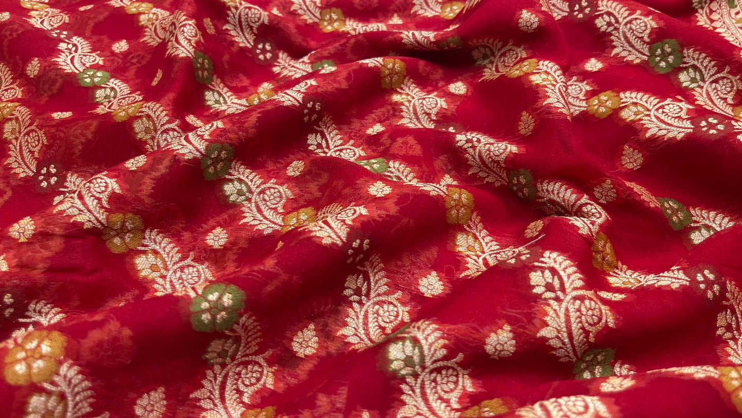 Faishana Pure Handloom Maroon Chiffon Resham Zari Floral Diagonal Stripe with Minakari Zari Boota Anchal and Minakari Border with Maroon Blouse
