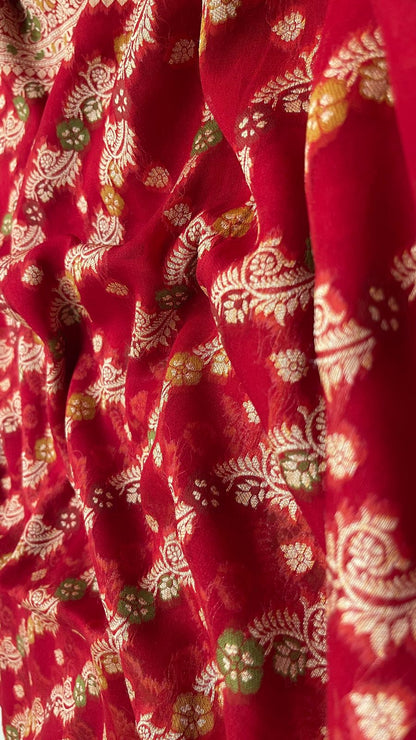 Faishana Pure Handloom Maroon Chiffon Resham Zari Floral Diagonal Stripe with Minakari Zari Boota Anchal and Minakari Border with Maroon Blouse