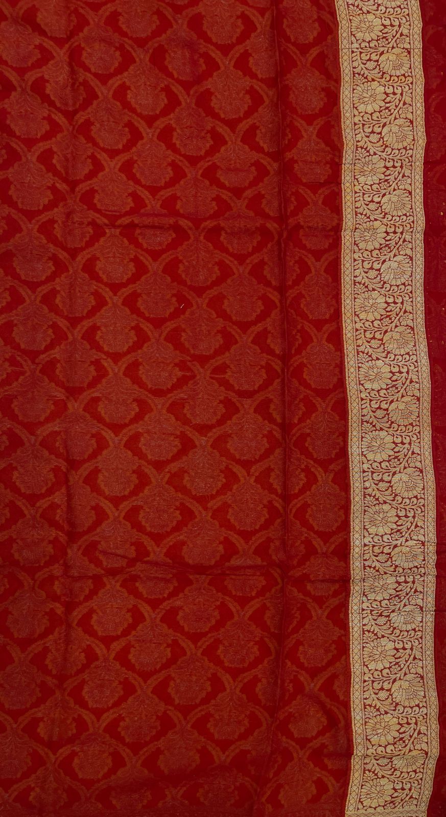 Faishana Pure Handloom Gold Chiffon Golden Zari Floral Booti Jaal with Contrast Maroon Zari Booti Anchal and Zari Border with Maroon Blouse