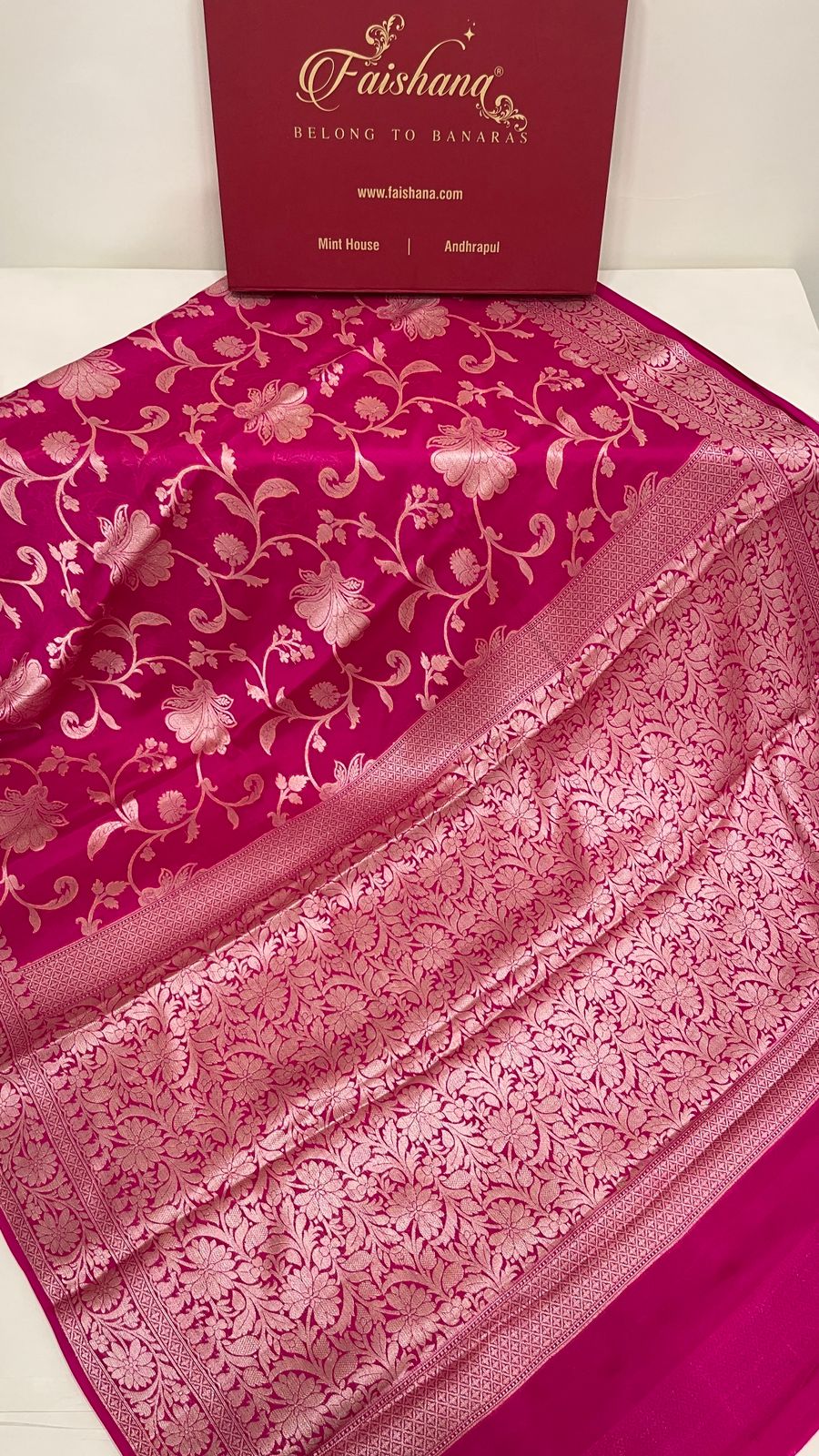 Faishana Pure Handloom Magenta Chiffon Floral Golden Zari Boota Jaal with Banarasi Zari Border and Magenta Blouse