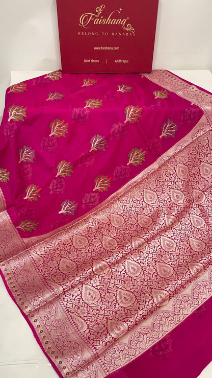 Faishana Pure Handloom Magenta Chiffon Resham Floral Mina Zari Booti with Banarasi Zari Border and Magenta Blouse&nbsp;
