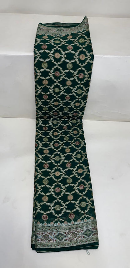 Faishana Pure Handloom Dark Green Chiffon Resham Mina Bandhani Zari Booti with Miankari Pallu and Zari Border with Dark Green Blouse&nbsp;