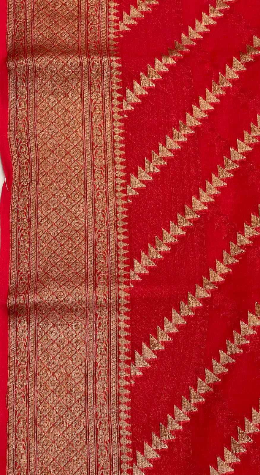 Faishana Pure Handwoven Red Chiffon Diagonal Stripe Copper Zari with Banarasi Zari Border Pallu and Red Blouse