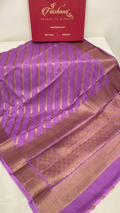 Faishana Pure Handwoven Light Purple Chiffon Diagonal Stripe Copper Zari with Banarasi Zari Border Pallu and Light Purple Blouse