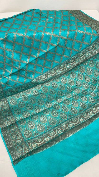 Faishana Pure Handwoven Sea Green Chiffon Kadiyal Copper Zari Jaal and Resham Mina Zari Boota Pallu with Sea Green Blouse