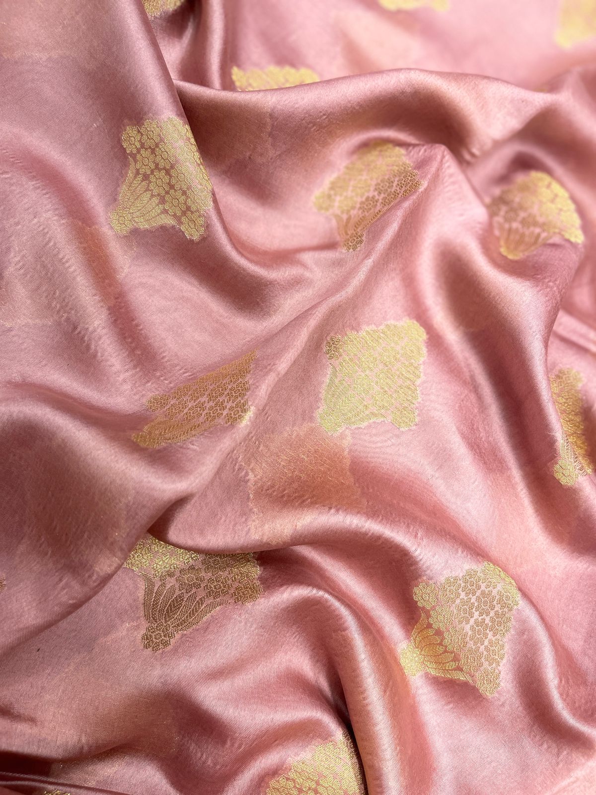 Faishana Pure Handloom Mauve Dupion Silk Golden Zari Floral Boota with Skirt Silver Mina Zari Border and Mauve Blouse