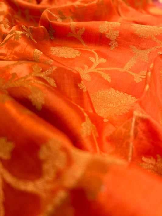 Faishana Pure Handloom Orange Chiniya Silk Floral Silver Zari Tilfi Jaal with Contrast Magenta Zari Border and Magenta Blouse