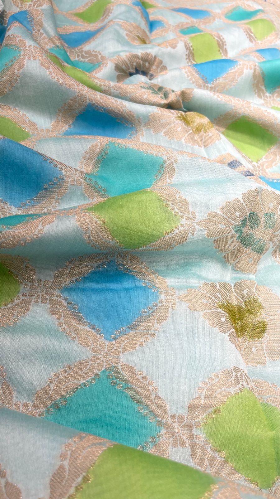 Faishana Pure Handloom Light Blue Cotton Silk Zari Booti with Rangkaat Banarasi Zari Hand Painted Floral Pallu and Zari Border with Light Blue Blouse