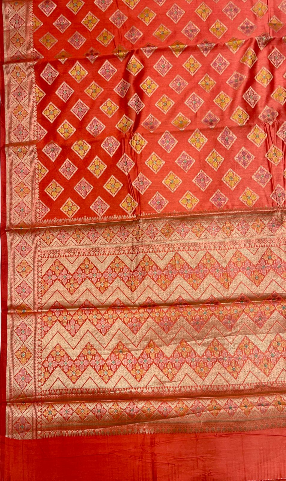 Faishana Pure Handloom Red Cotton Golden Zari Hand Painted Booti with Golden Zari Zig-Zag Handpainted Pallu Zari Border and Red Blouse