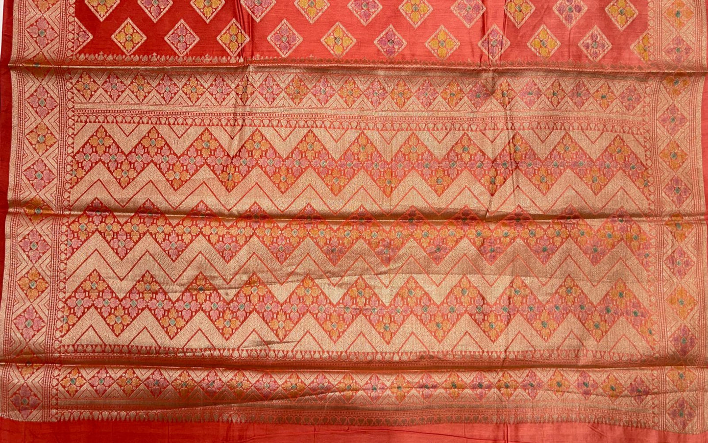 Faishana Pure Handloom Red Cotton Golden Zari Hand Painted Booti with Golden Zari Zig-Zag Handpainted Pallu Zari Border and Red Blouse