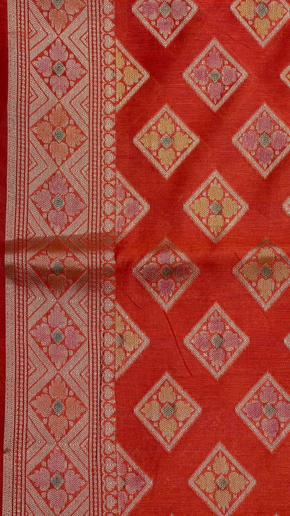 Faishana Pure Handloom Red Cotton Golden Zari Hand Painted Booti with Golden Zari Zig-Zag Handpainted Pallu Zari Border and Red Blouse