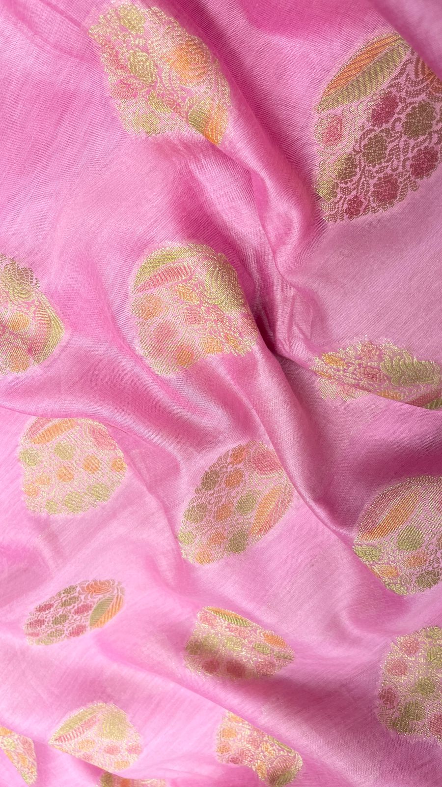 Faishana Pure Handloom Baby Pink Cotton Floral Zari Hand Painted Boota with Baby Pink Floral Hand Painted Pallu and 2D Zari Border with Baby Pink Blouse