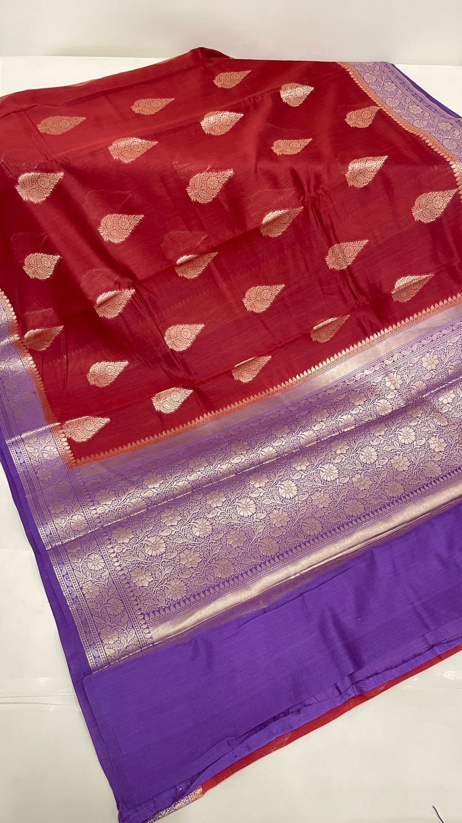 Faishana Pure Handloom Maroon Cotton Golden Zari Floral Boota with Contrast Violet Floral Zari Jaal Pallu and Border with Violet Blouse