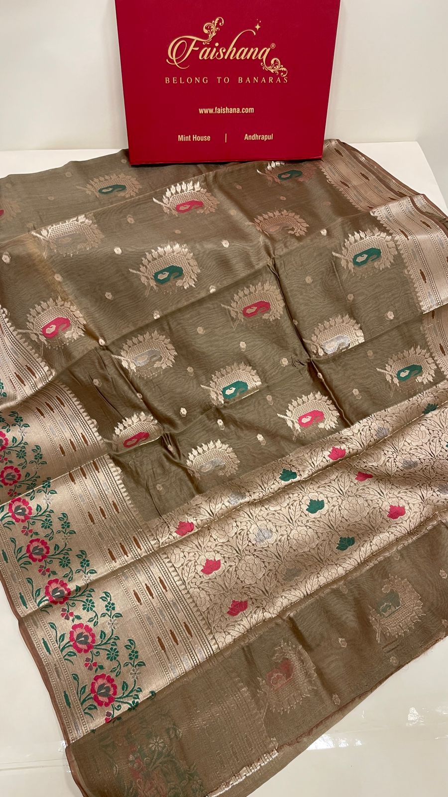 Faishana Pure Handloom Olive Green Cotton Minakari Zari Boota with Skirt Minakari Floral Zari Border and Pallu with Olive Green Blouse