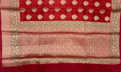 Faishana Pure Handloom Red Cotton Golden Zari Floral Booti with Red Floral Zari Pallu and 2D Zari Border with Red Blouse