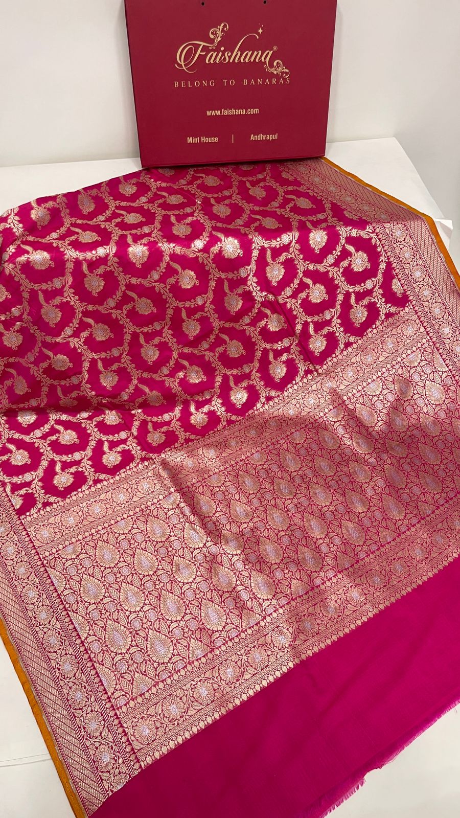 Faishana Presents Pink Katan Silk Floral Tilfi Zari Mina Jaal with Leaf Pattern Silver Mina Pallu Zari Border and Pink Blouse