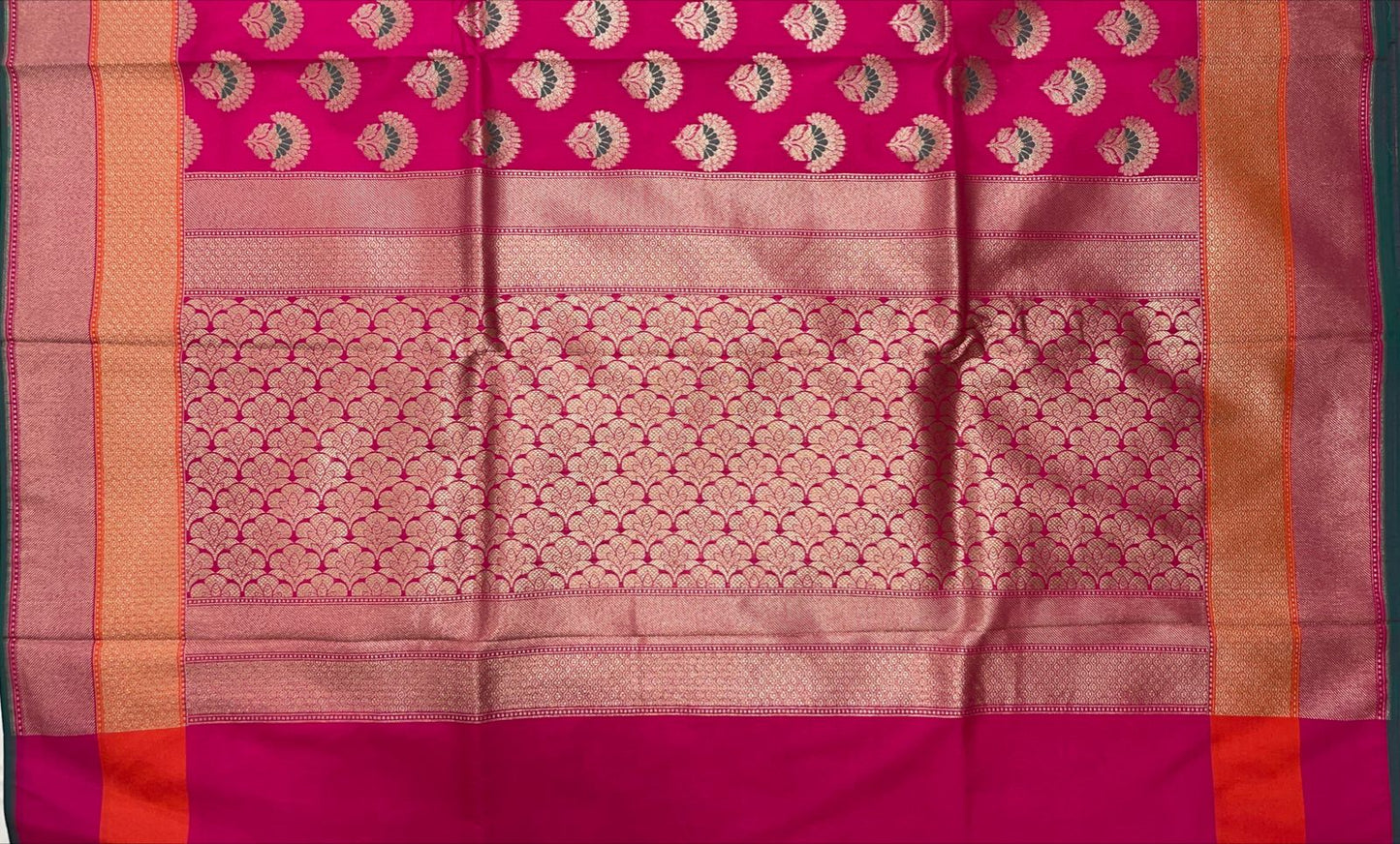 Faishana Presents Magenta Katan Silk Floral Zari Minakari Booti with Banarasi 2D Zari Border and Floral Pallu with Magenta Blouse