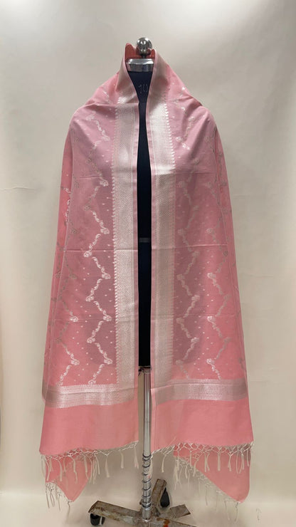 Faishana Present Peach Nakli Semi Katan Silk Silver Zari Zig Zag Stripe Zari Border Banarasi Dupatta