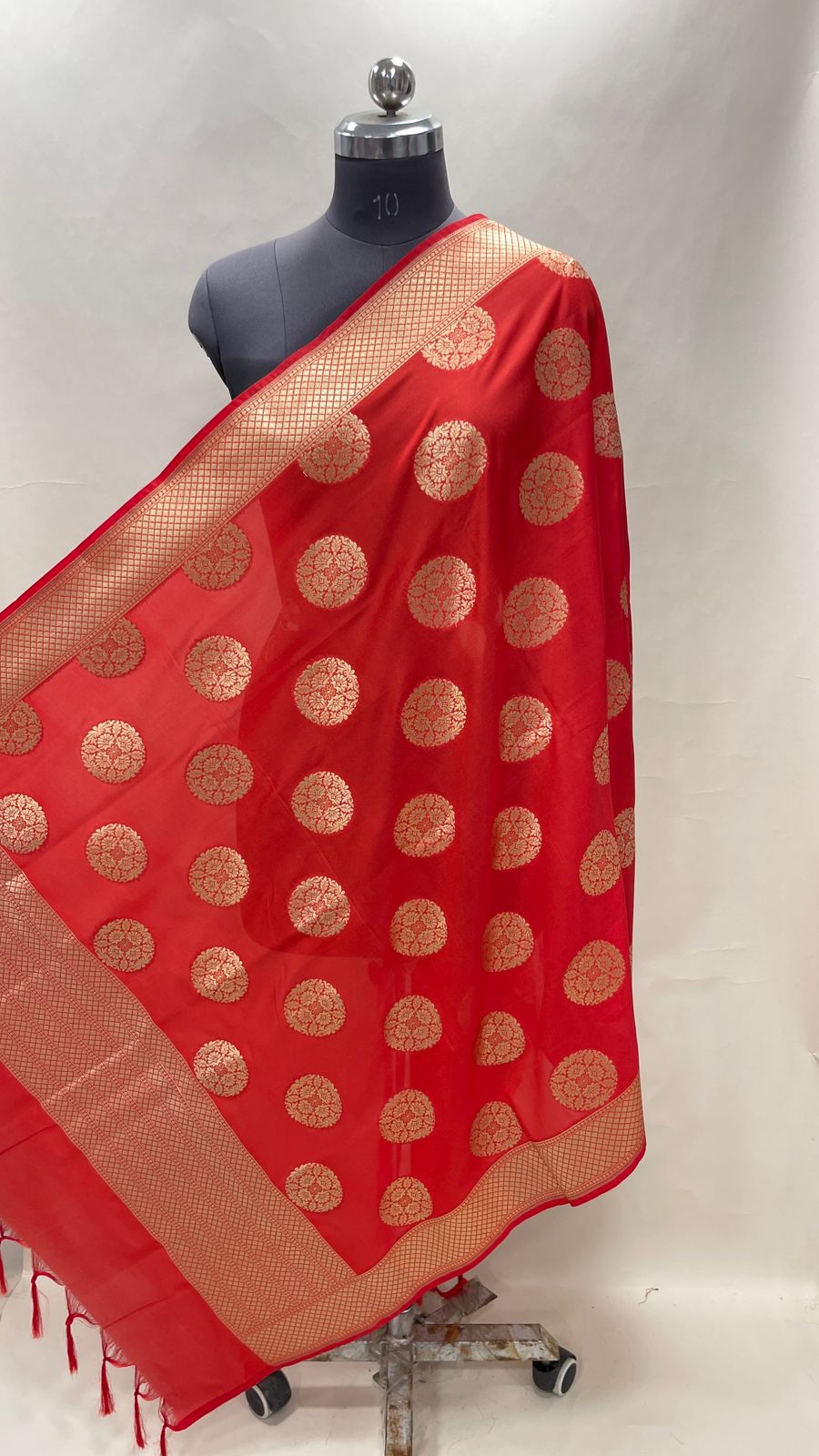 Faishana Presents Red Semi Katan Silk Floral Zari Spherical Boota With Banarasi Border Banarasi Dupatta