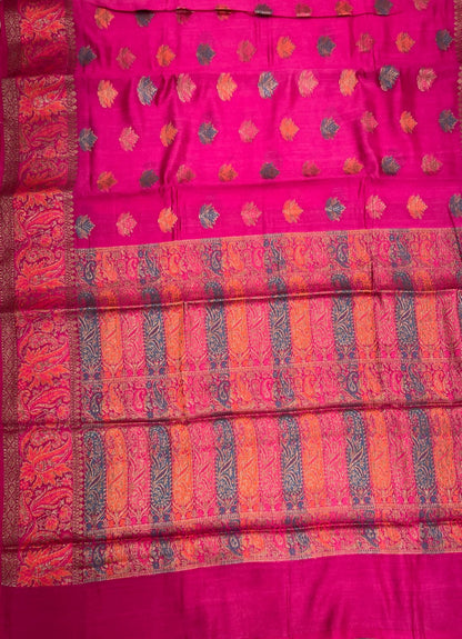 Faishana Pure Handloom Magenta Chiniya Silk Floral Minakari Zari Booti with Paisley Mina Zari Border and Rangkaat Paisley Pallu with Magenta Blouse