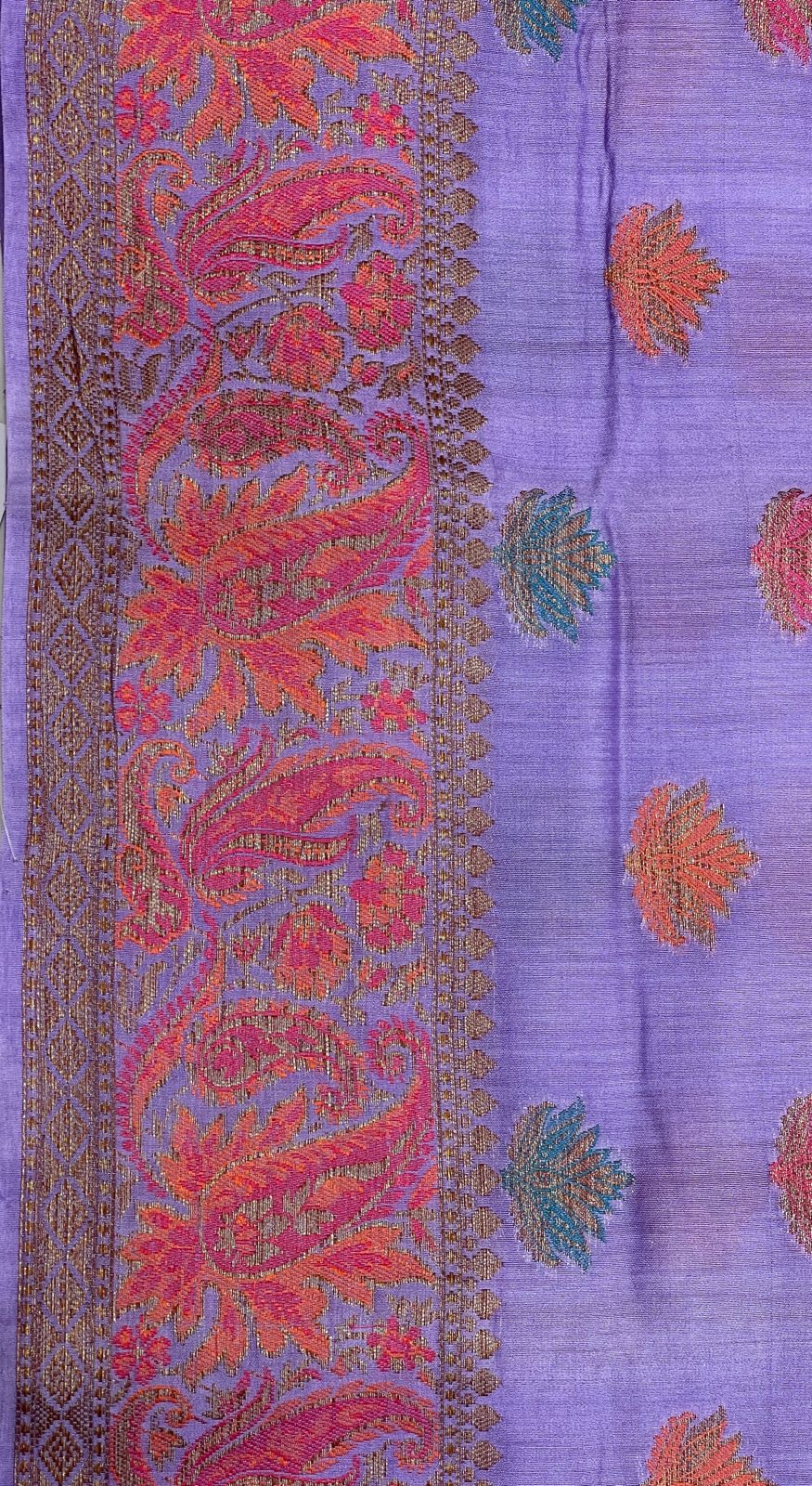 Faishana Pure Handloom Light Purple Chiniya Silk Floral Minakari Zari Booti with Paisley Mina Zari Border and Rangkaat Paisley Pallu with Light Purple Blouse