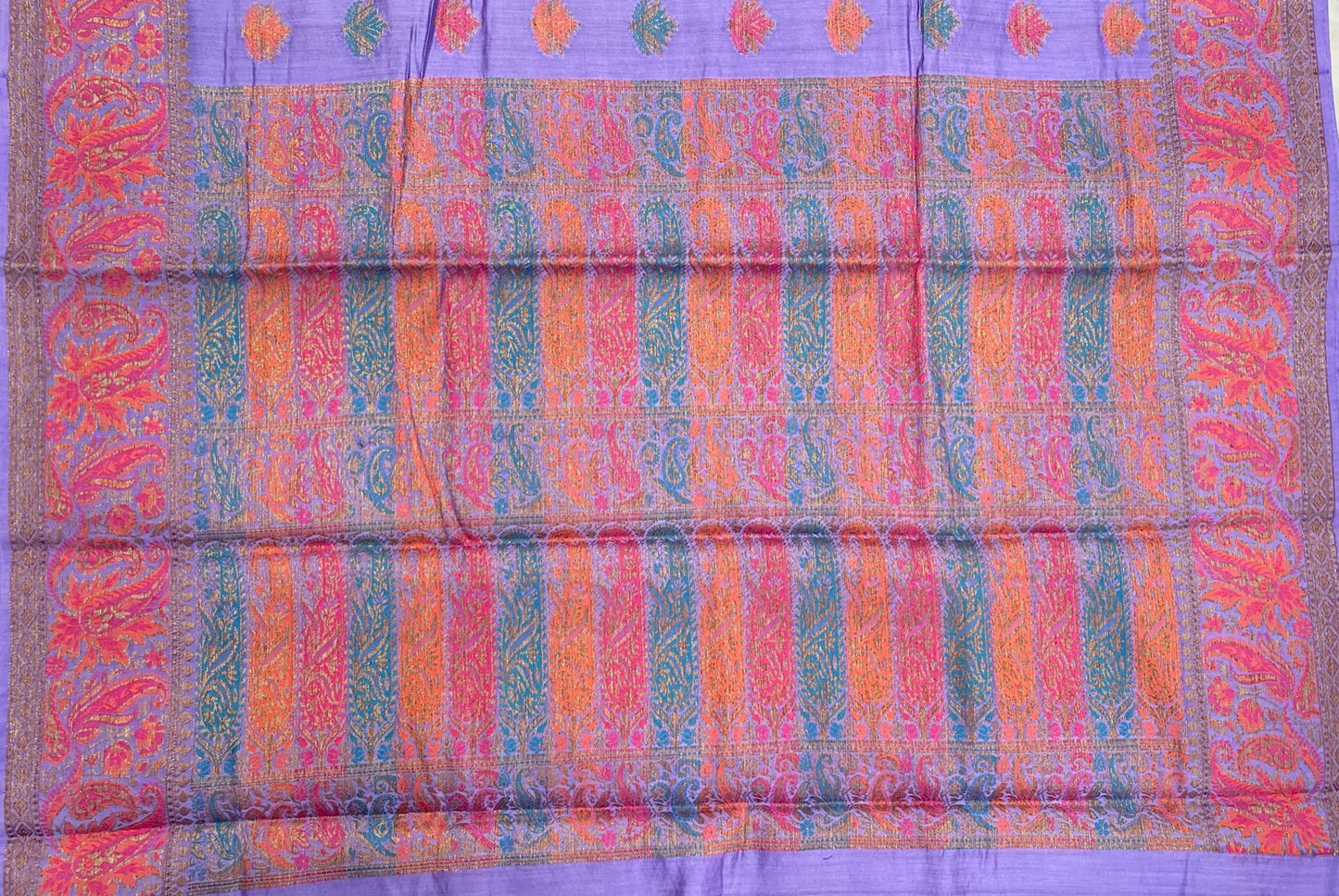 Faishana Pure Handloom Light Purple Chiniya Silk Floral Minakari Zari Booti with Paisley Mina Zari Border and Rangkaat Paisley Pallu with Light Purple Blouse