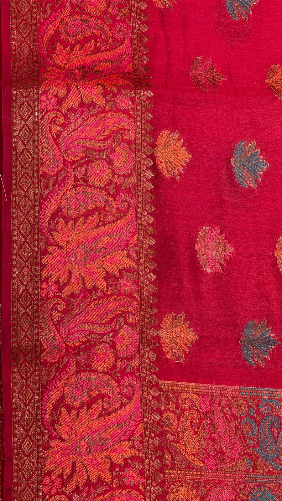 Faishana Pure Handloom Red Chiniya Silk Floral Minakari Zari Booti with Paisley Mina Zari Border and Rangkaat Paisley Pallu with Red Blouse