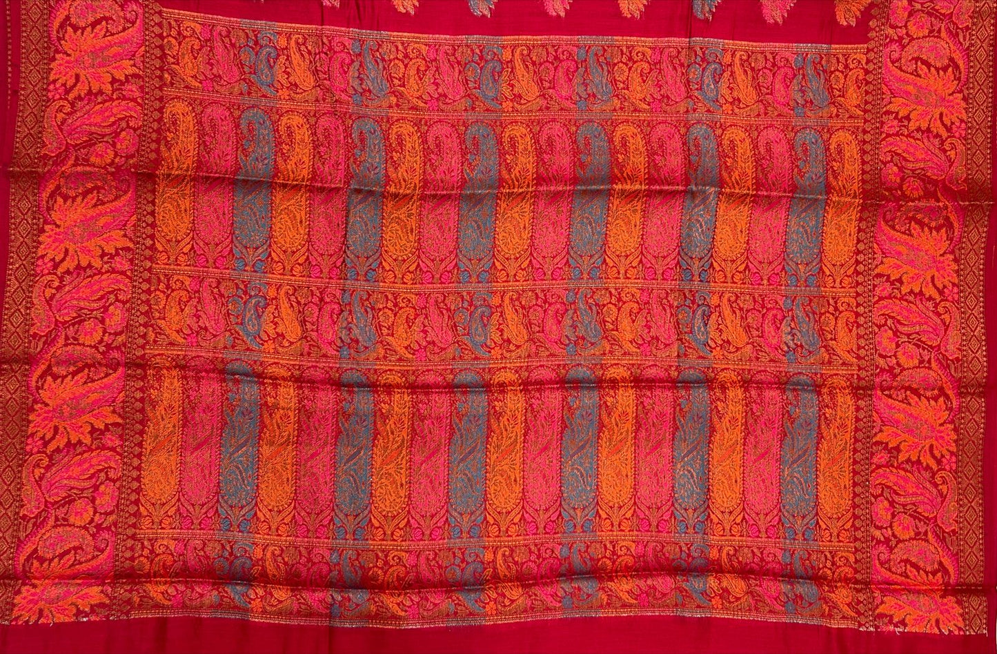 Faishana Pure Handloom Red Chiniya Silk Floral Minakari Zari Booti with Paisley Mina Zari Border and Rangkaat Paisley Pallu with Red Blouse