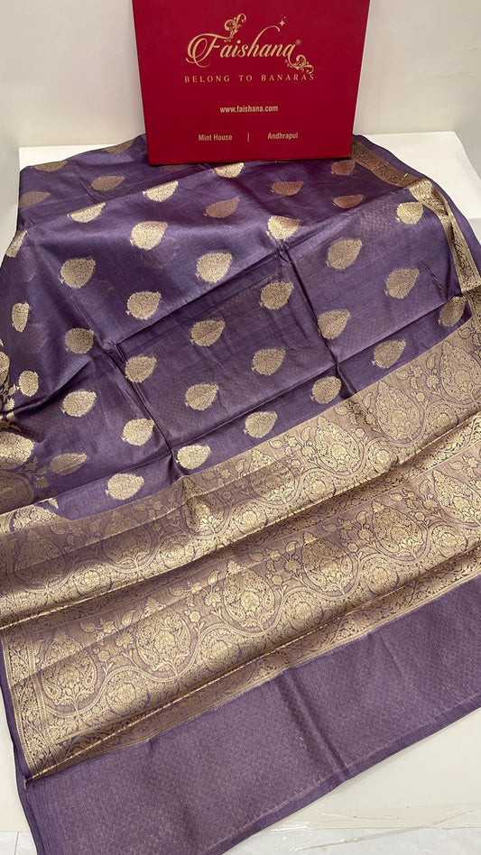 Faishana Pure Handwoven Grey Tussar Silk Floral Zari Boota with Lehariya Zari Floral Border and Pallu with Grey Blouse