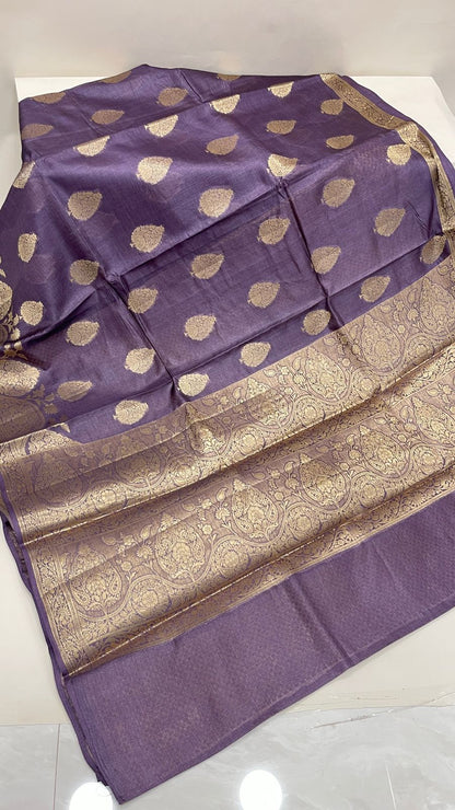 Faishana Pure Handwoven Grey Tussar Silk Floral Zari Boota with Lehariya Zari Floral Border and Pallu with Grey Blouse
