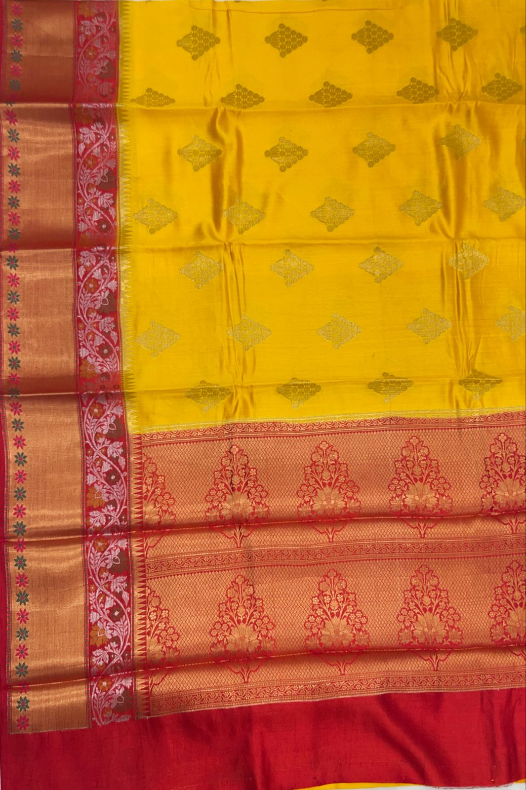 Faishana Pure Handloom Yellow Chiniya Silk Golden Floral Zari Booti Contrast Maroon Skirt Silver Mina Zari Dual Border and Maroon Floral Boota Pallu with Maroon Blouse