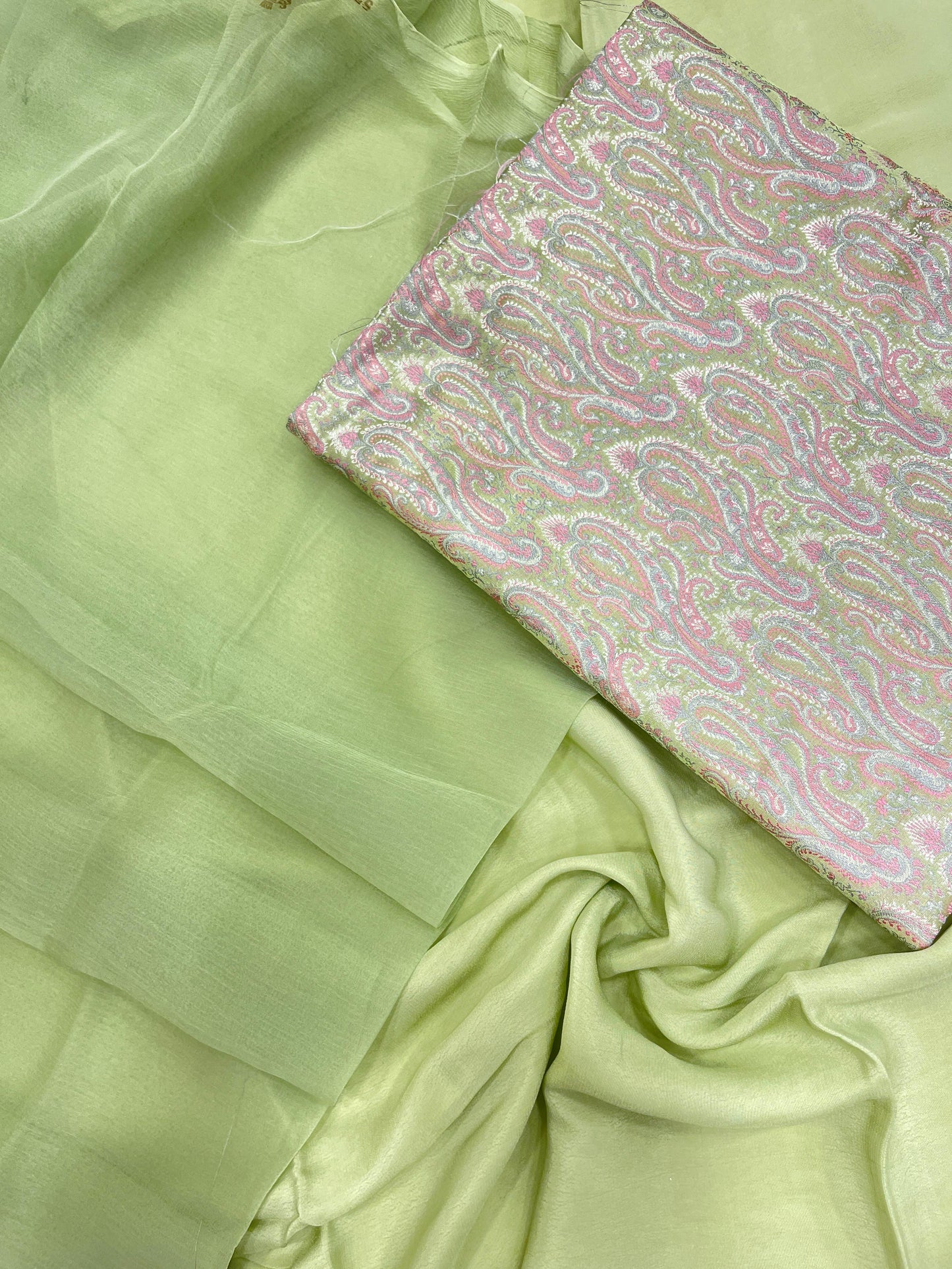 Faishana Presents Sea Green Paisley Mina Jaal 3pcs Suit with Sea Green Plain Dupatta and Plain Sea Green Bottom