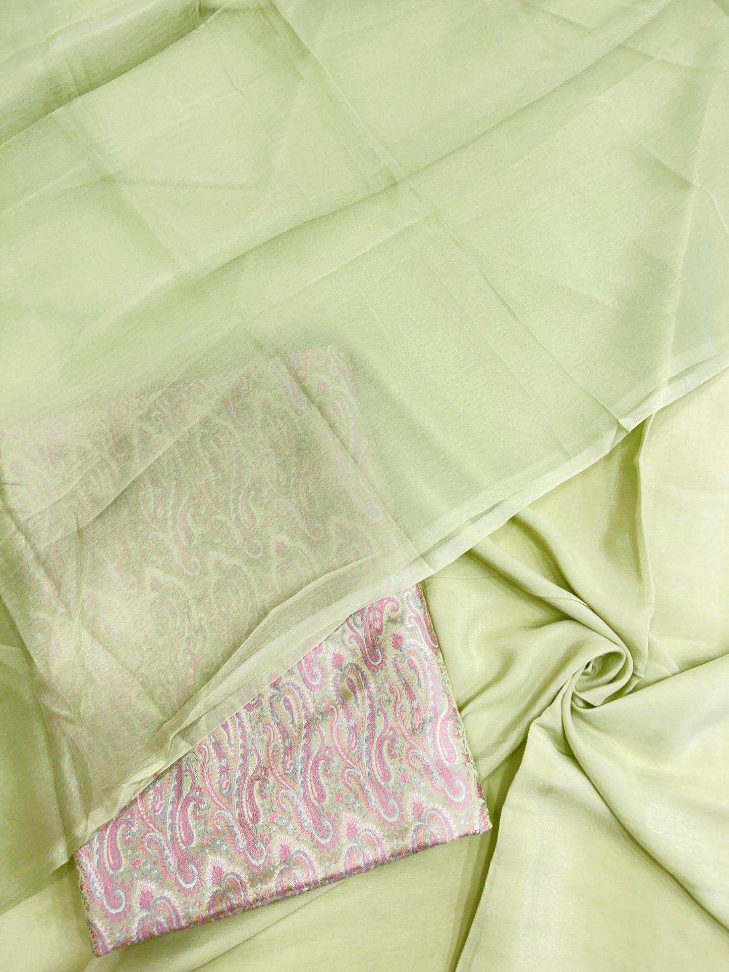 Faishana Presents Sea Green Paisley Mina Jaal 3pcs Suit with Sea Green Plain Dupatta and Plain Sea Green Bottom
