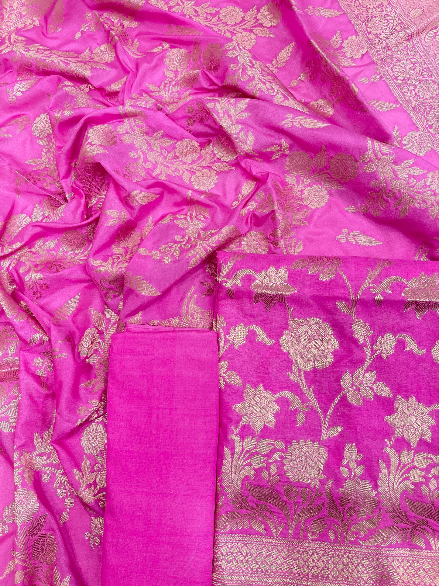 Faishana Presents Pink Floral Zari Jaal 3pcs Suit with Pink Floral Zari Jaal Dupatta and Plain Pink Bottom