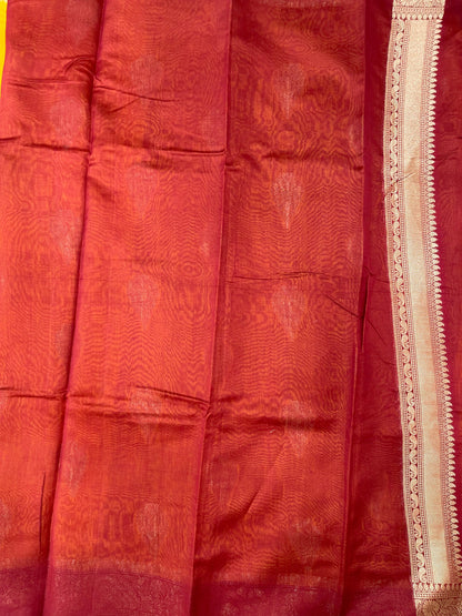 Faishana Pure Handloom Gold Cotton Golden Floral Zari Booti Contrast Maroon Floral Zari Jaal Border and Pallu with Maroon Blouse