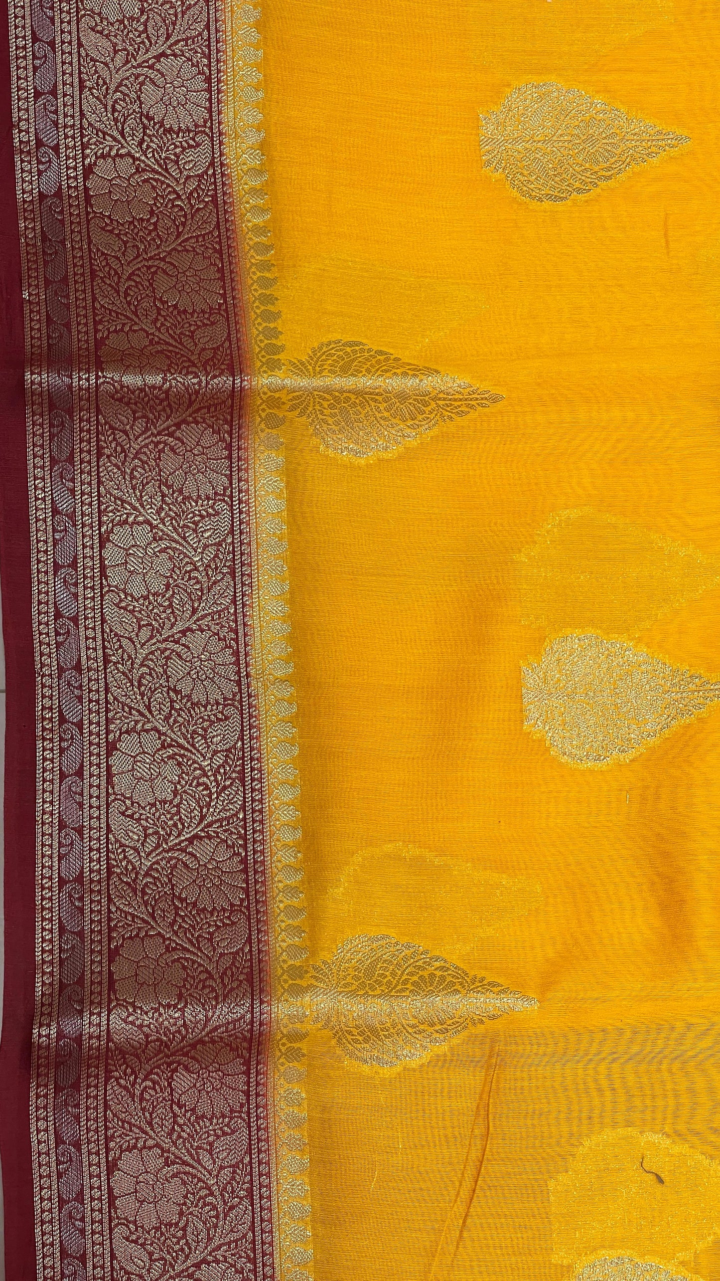 Faishana Pure Handloom Gold Cotton Golden Floral Zari Booti Contrast Maroon Floral Zari Jaal Border and Pallu with Maroon Blouse