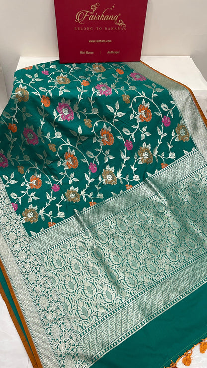 Faishana Presents Dark Green Katan Silk Golden Zari Floral Tilfi Mina Jaal Banarasi Dual Shade Zari Border and Floral Jaal Pallu with Green Blouse