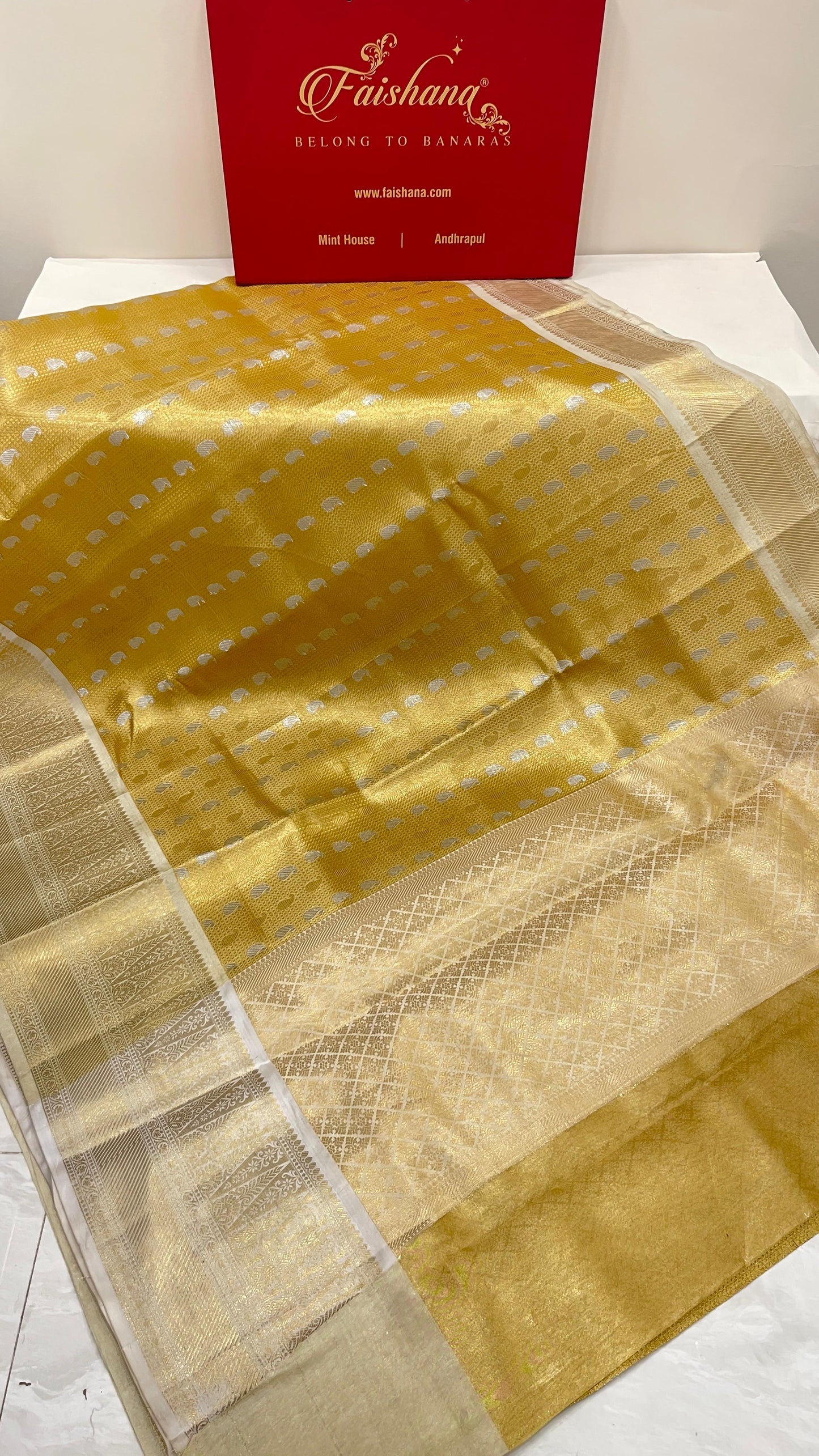 Faishana Presents Gold Tissue Alfi Silver Zari Booti with Contrast Off White Pallu Saree with Off White Blouse