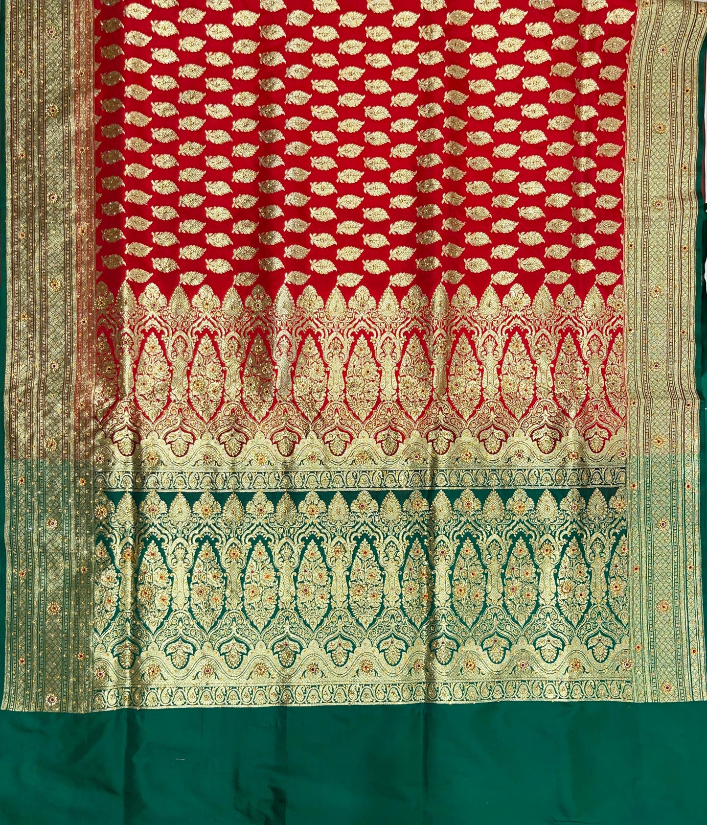 Faishana Presents Red Satin Silk Floral Leaf Zari Booti Low Stone Work Banarasi Saree with Contrast Green Pallu and Green Blouse