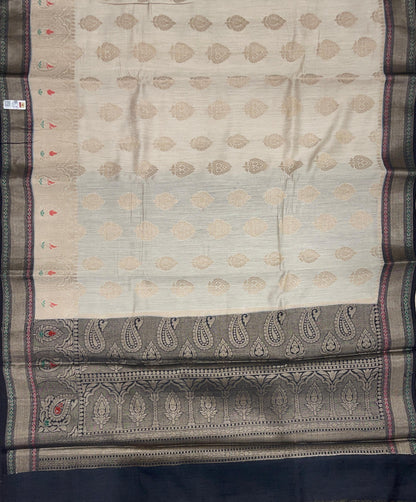 Faishana Pure Handloom Off white Munga Silk Floral Zari Booti Contrast Black Mina Zari Border with Paisley Black Pallu and Black Blouse