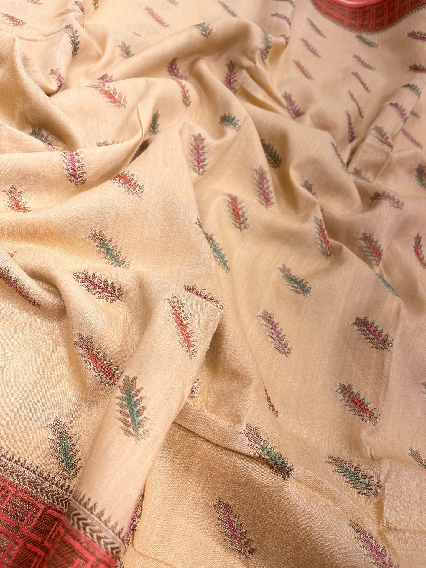 Faishana Pure Handloom Cream Munga Silk Floral Mina Booti with Contrast Orange Floral Minakari Green Pallu Zari Border and Cream Blouse