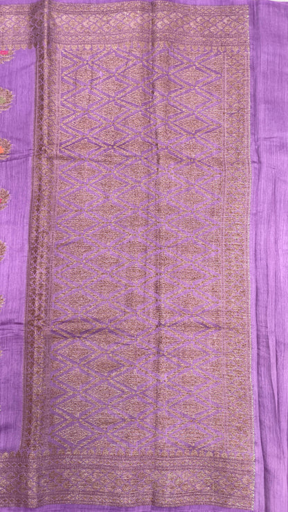 Faishana Pure Handloom Purple Munga Silk Floral Copper Zari Minakari Booti and Zig-Zag Banarasi Pallu Zari Border and Cream Blouse